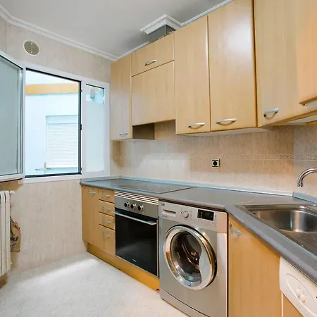 Apartment Modern In Donostia, 75 M² With Jacuzzi. *