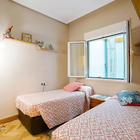 Apartment Modern In Donostia, 75 M² With Jacuzzi. San Sebastián