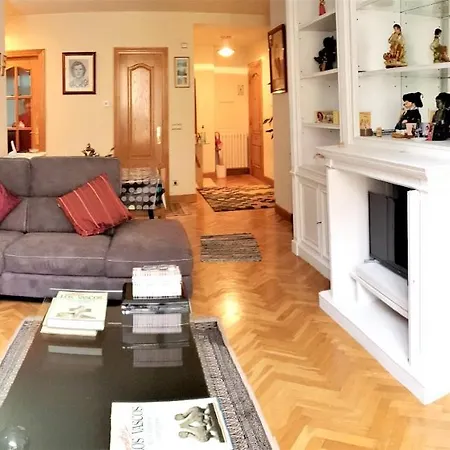 Modern In Donostia 75 M² With Jacuzzi San Sebastian