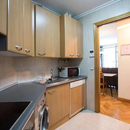 Modern In Donostia 75 M² With Jacuzzi Apartment *