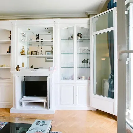 Apartment Modern In Donostia 75 M² With Jacuzzi