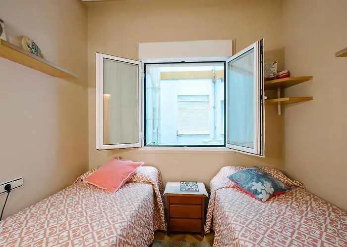 Апартаменти Modern In Donostia, 75 M² With Jacuzzi. *