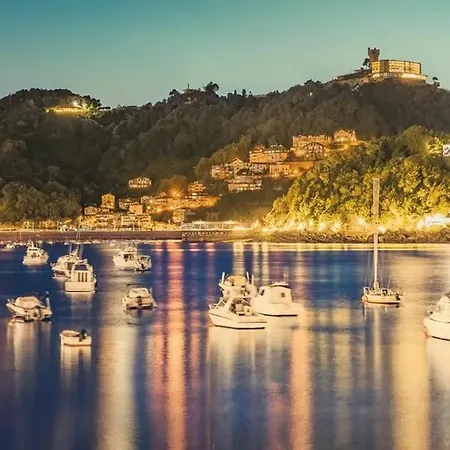 Modern In Donostia, 75 M² With Jacuzzi. * San Sebastián