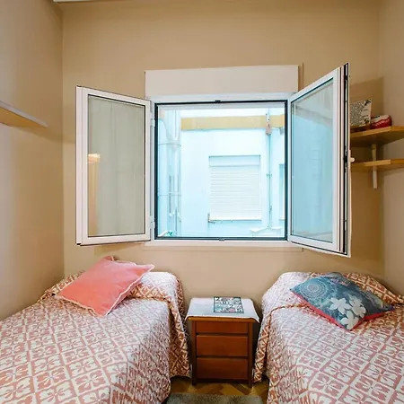 Apartment Modern In Donostia, 75 M² With Jacuzzi. *