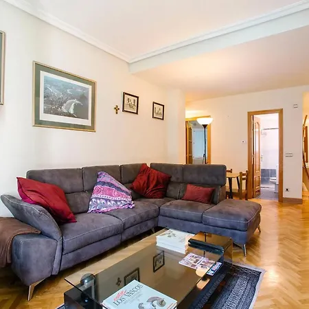 Modern In Donostia, 75 M² With Jacuzzi. Apartment *